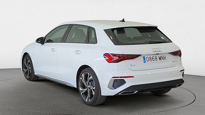 Audi A3 • 2024 • 2,245 km 4