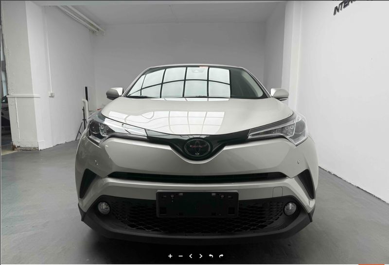 Toyota C-HR • 2021 • 72,000 km 3