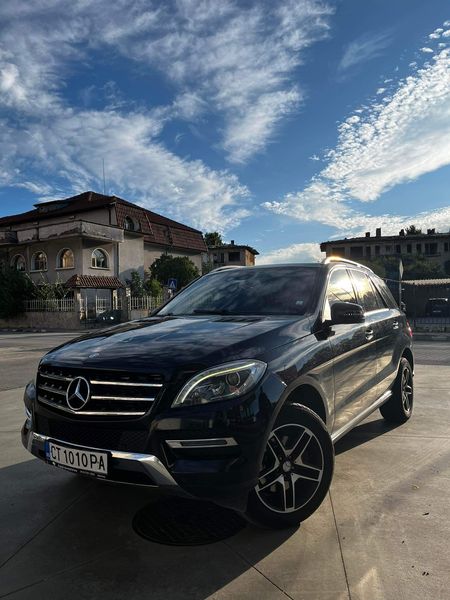 Mercedes-Benz ML350 • 2013 • 329,000 km 1