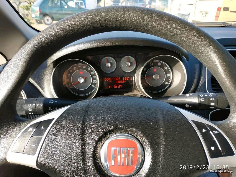 Fiat Punto • 2015 • 69,999 km 3