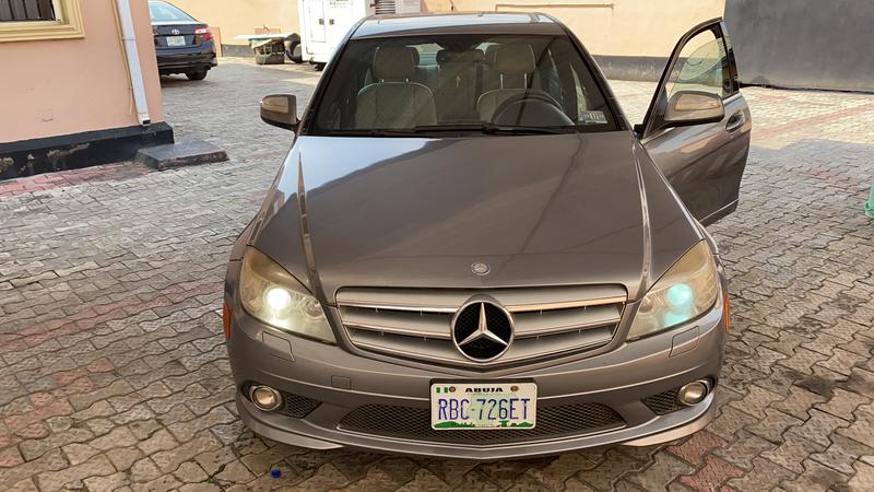 Mercedes-Benz C • 2009 • 66,780 km 7