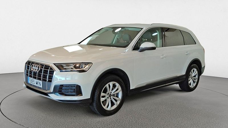 Audi Q7 • 2023 • 9,898 km 1