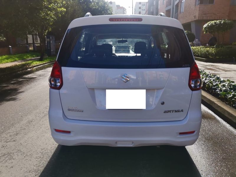 Suzuki Ertiga • 2015 • 120,000 km 4