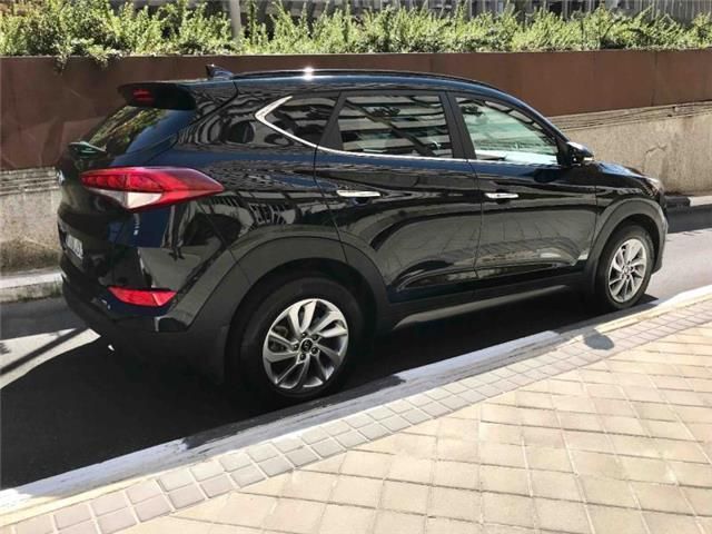Hyundai Tucson • 2016 • 119,800 km 5