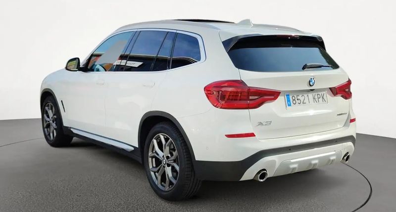 BMW X3 • 2018 • 58,394 km 4