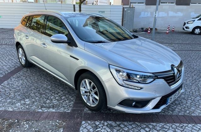 Renault Mégane • 2016 • 114,000 km 9
