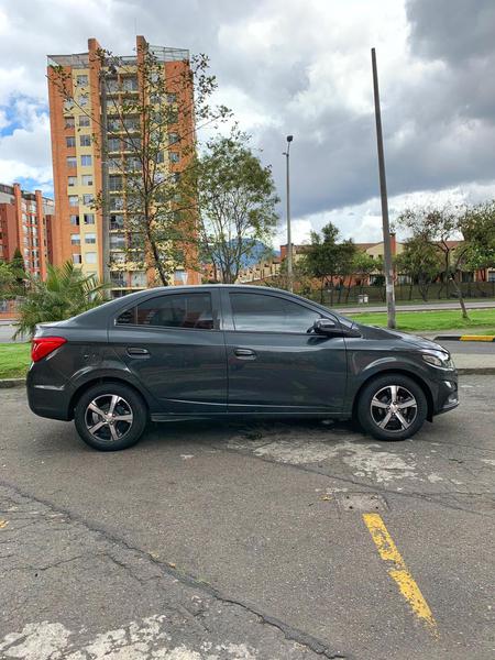 Chevrolet Onix • 2020 • 18,300 km 8