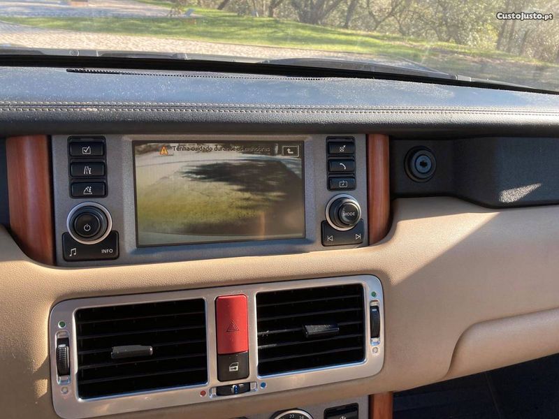 Land Rover Range Rover • 2006 • 250,000 km 5