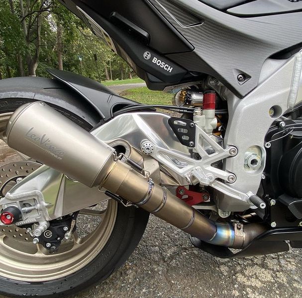 Aprilia dorsoduro 750 • 2016 • 30 km 3