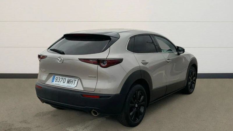 Mazda CX-30 • 2023 • 45,200 km 4