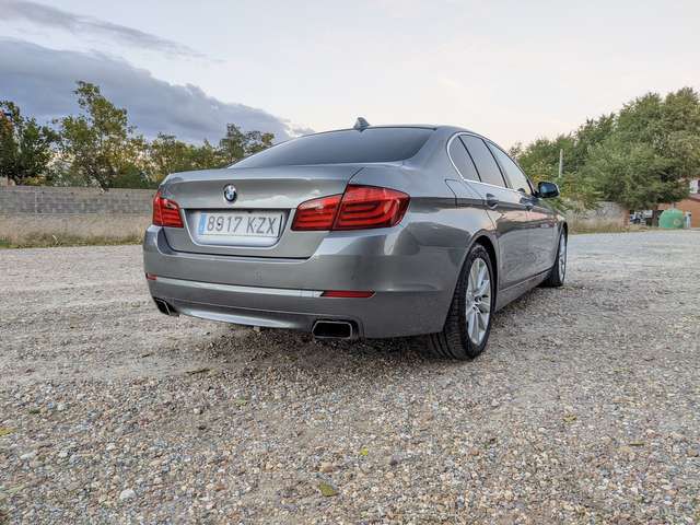 BMW 5 Series • 2010 • 170,000 km 2