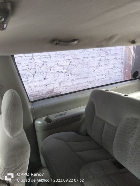 Chevrolet Silverado 2500 • 1997 • 200,000 km 5