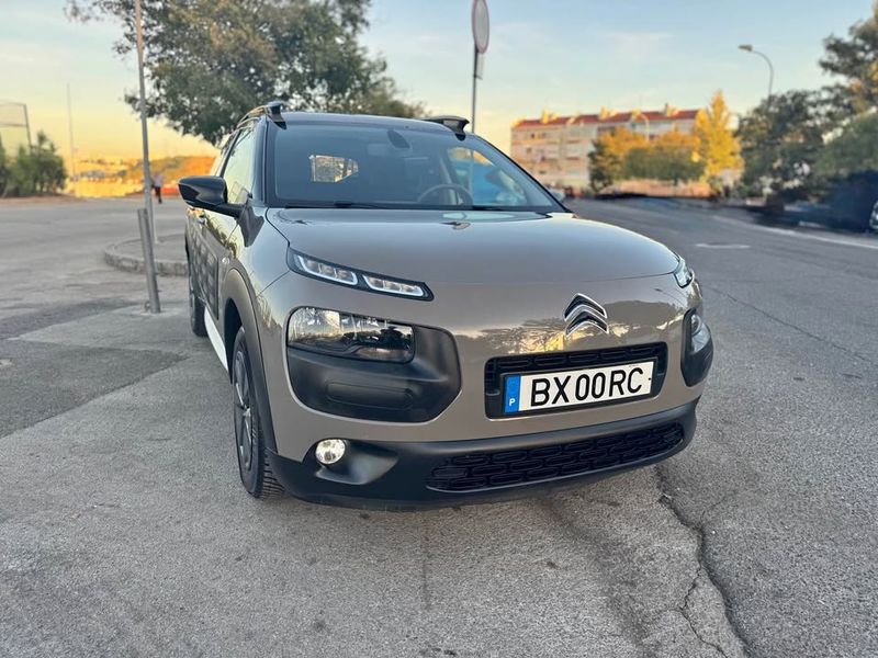 Citroën C4 • 2015 • 197,000 km 1
