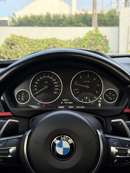 BMW 3 Series • 2015 • 206,700 km 8