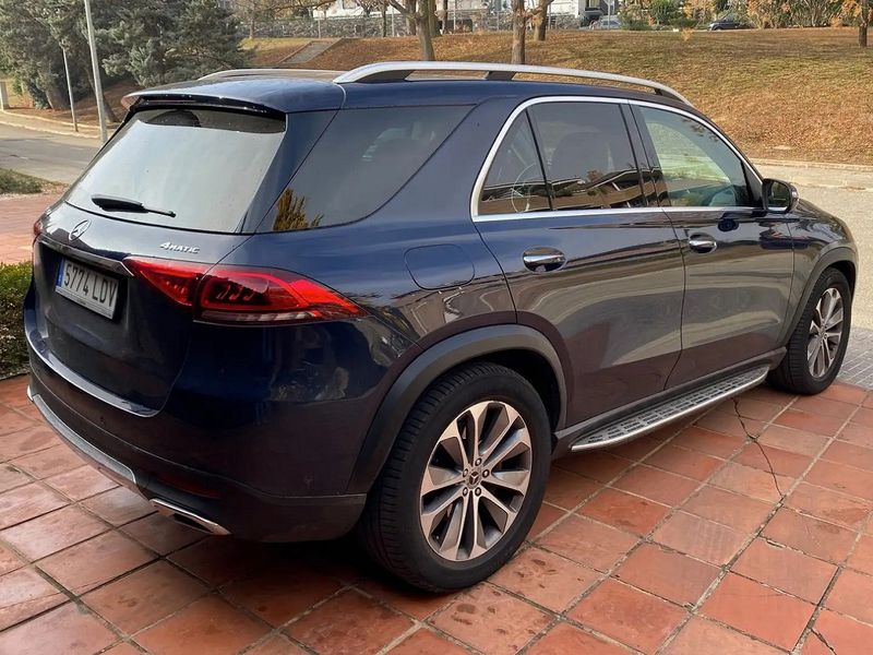 Mercedes-Benz GLE-Class • 2020 • 85,000 km 3
