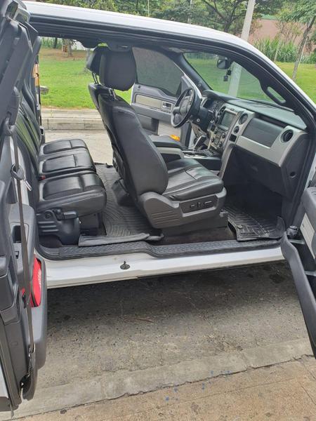 Ford F-150 • 2014 • 104,000 km 4