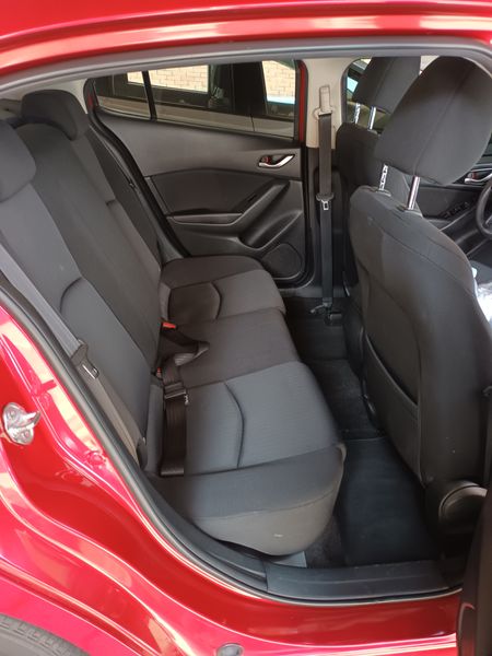 Mazda 3 • 2016 • 61,000 km 7