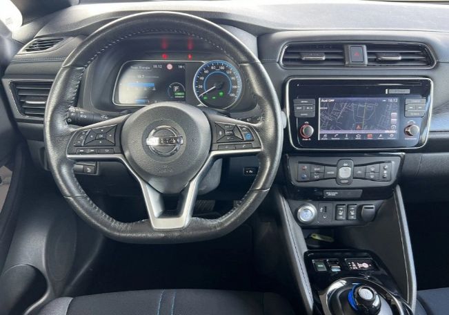 Nissan Leaf • 2018 • 114,322 km 2