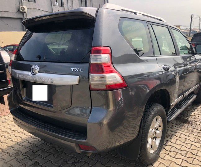 Toyota Land Cruiser • 2018 • 50,000 km 3