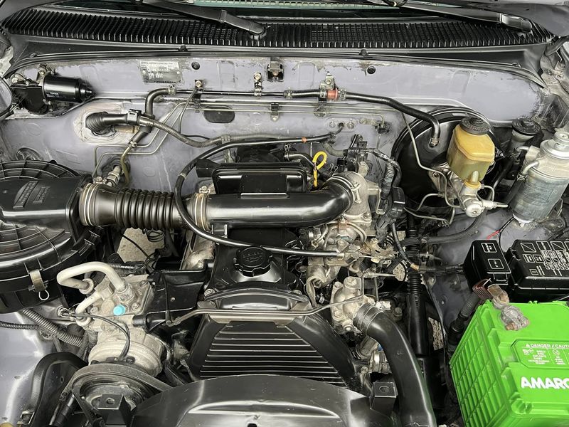 Toyota Hilux • 2000 • 175 km 6