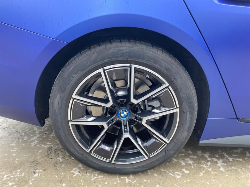 BMW 4 Series • 2022 • 70,357 km 2