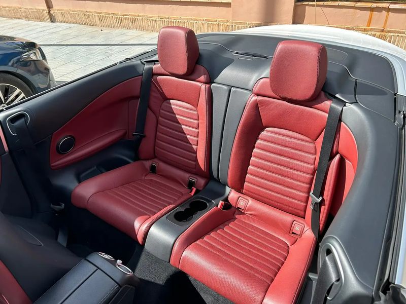 Mercedes-Benz C-Class • 2018 • 109,000 km 6