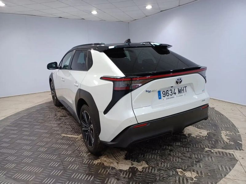 Toyota Belta • 2023 • 4,500 km 6