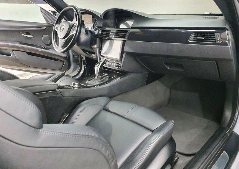 BMW 3 Series • 2006 • 179,000 km 3