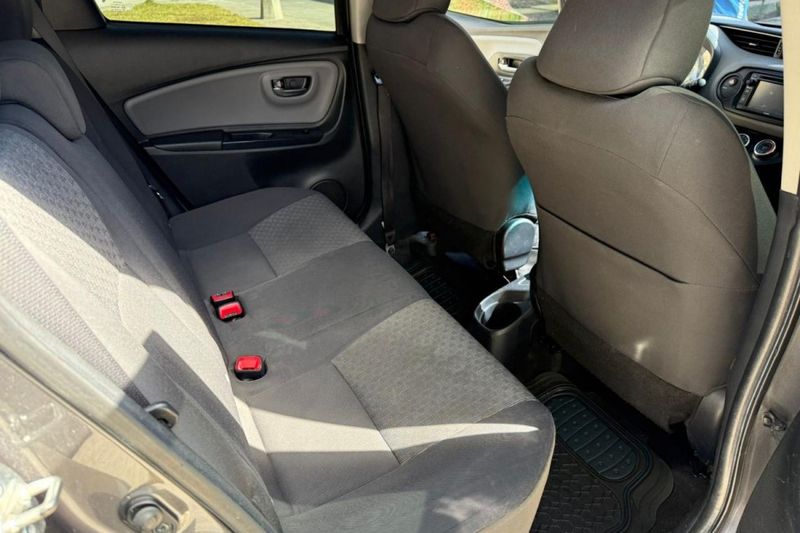 Toyota Yaris • 2016 • 134,000 km 4