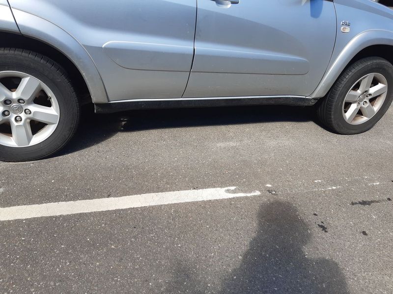 Toyota RAV4 • 2002 • 123,000 km 2