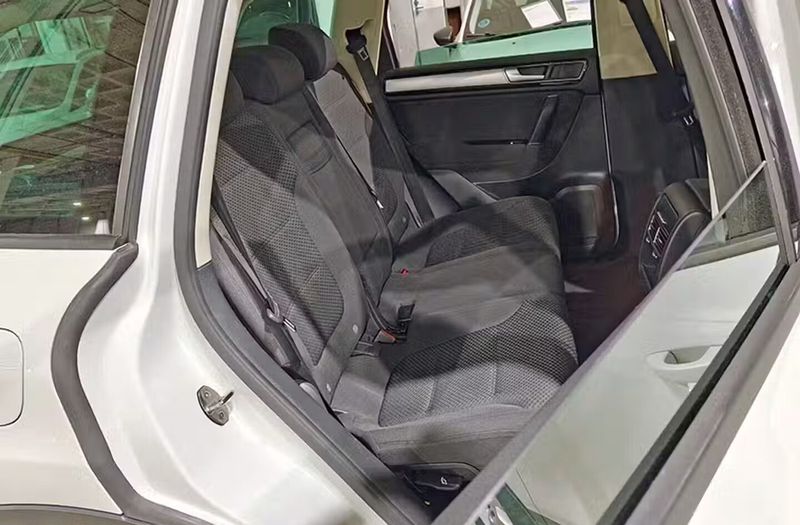 Volkswagen Touareg • 2015 • 142,121 km 6