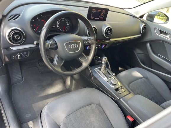 Audi A3 Sportback • 2014 • 97,000 km 4