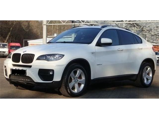 BMW X6 • 2013 • 163,000 km 1