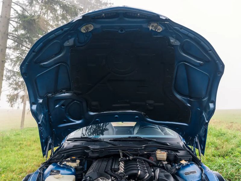 BMW Z3 • 1999 • 62,000 km 9