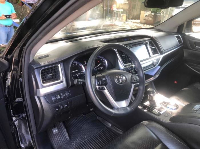 Toyota Highlander • 2017 • 70,000 km 5