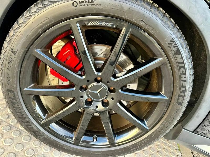 Mercedes-Benz GLA-Class • 2019 • 104,000 km 11