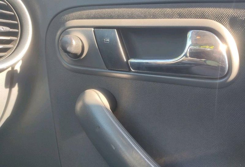 Seat Ibiza • 2006 • 299,000 km 6