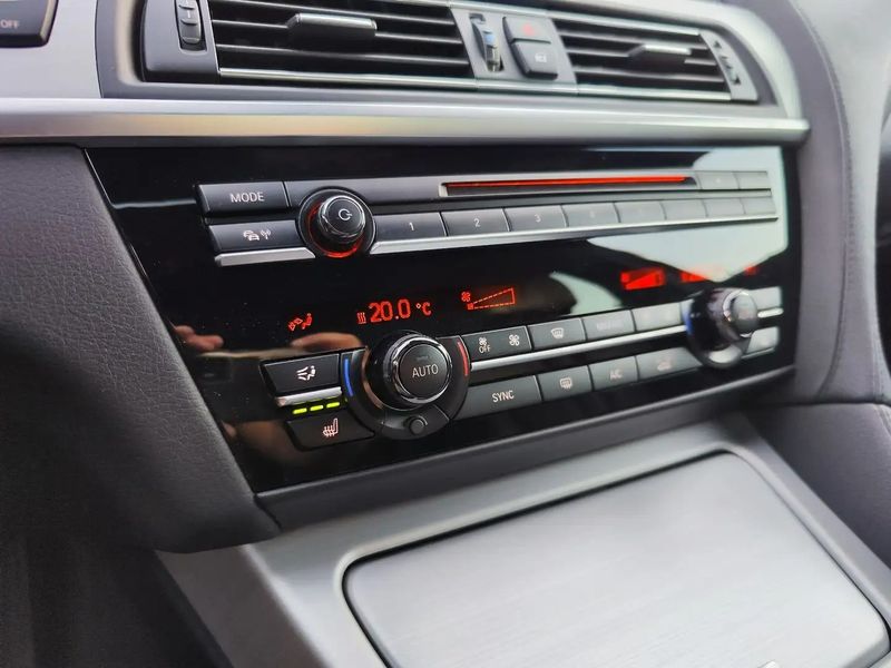 BMW 6 Series • 2015 • 139,000 km 12