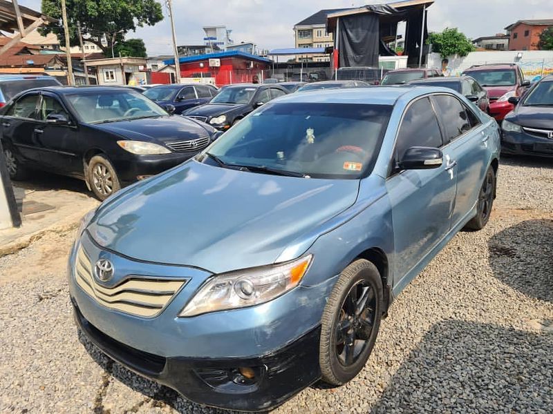 Toyota Camry • 2009 • 117,037 km 1