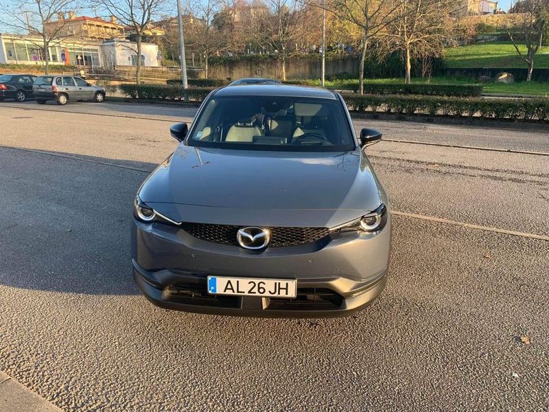 Mazda MX-3 • 2021 • 27,000 km 1