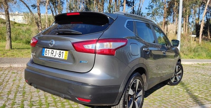 Nissan Qashqai • 2016 • 75,000 km 4