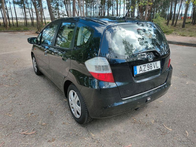 Honda Jazz • 2011 • 140,000 km 2