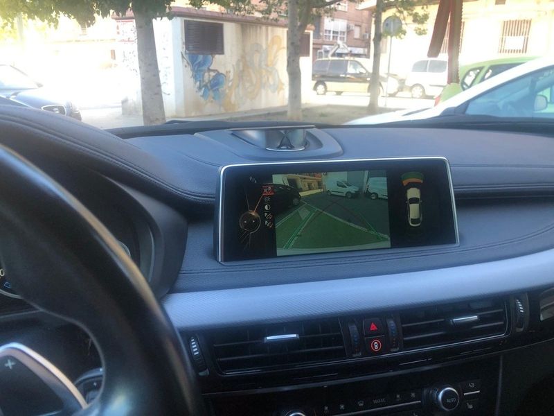 BMW X6 • 2017 • 75,000 km 2