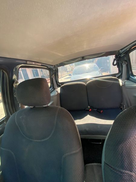 Renault Twingo • 2011 • 123,156 km 1
