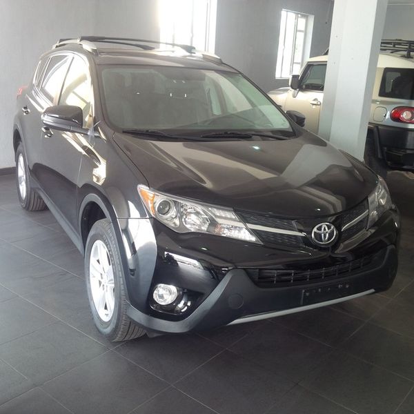 Toyota RAV4 • 2014 • 2 km 1