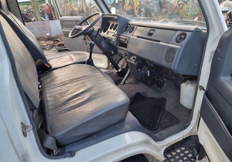 Toyota Dyna • 1994 • 187,000 km 2