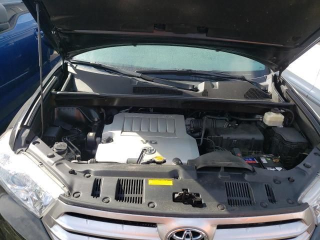 Toyota Highlander • 2011 • 10,000 mi 7