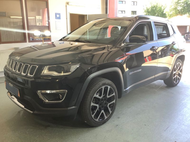 Jeep Compass • 2018 • 74,000 km 1