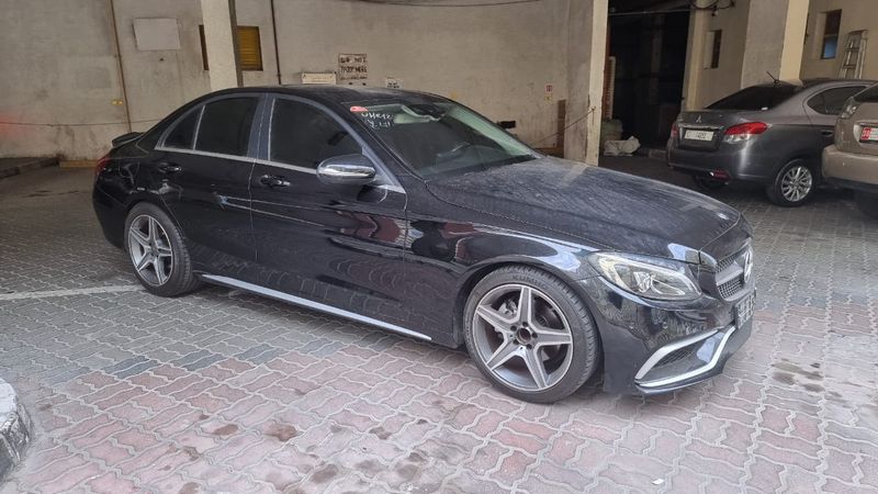 Mercedes-Benz C-Class • 2015 • 98,000 km 1