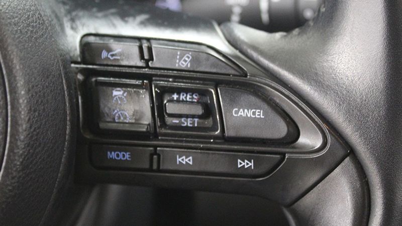 Toyota Yaris • 2022 • 49,095 km 15